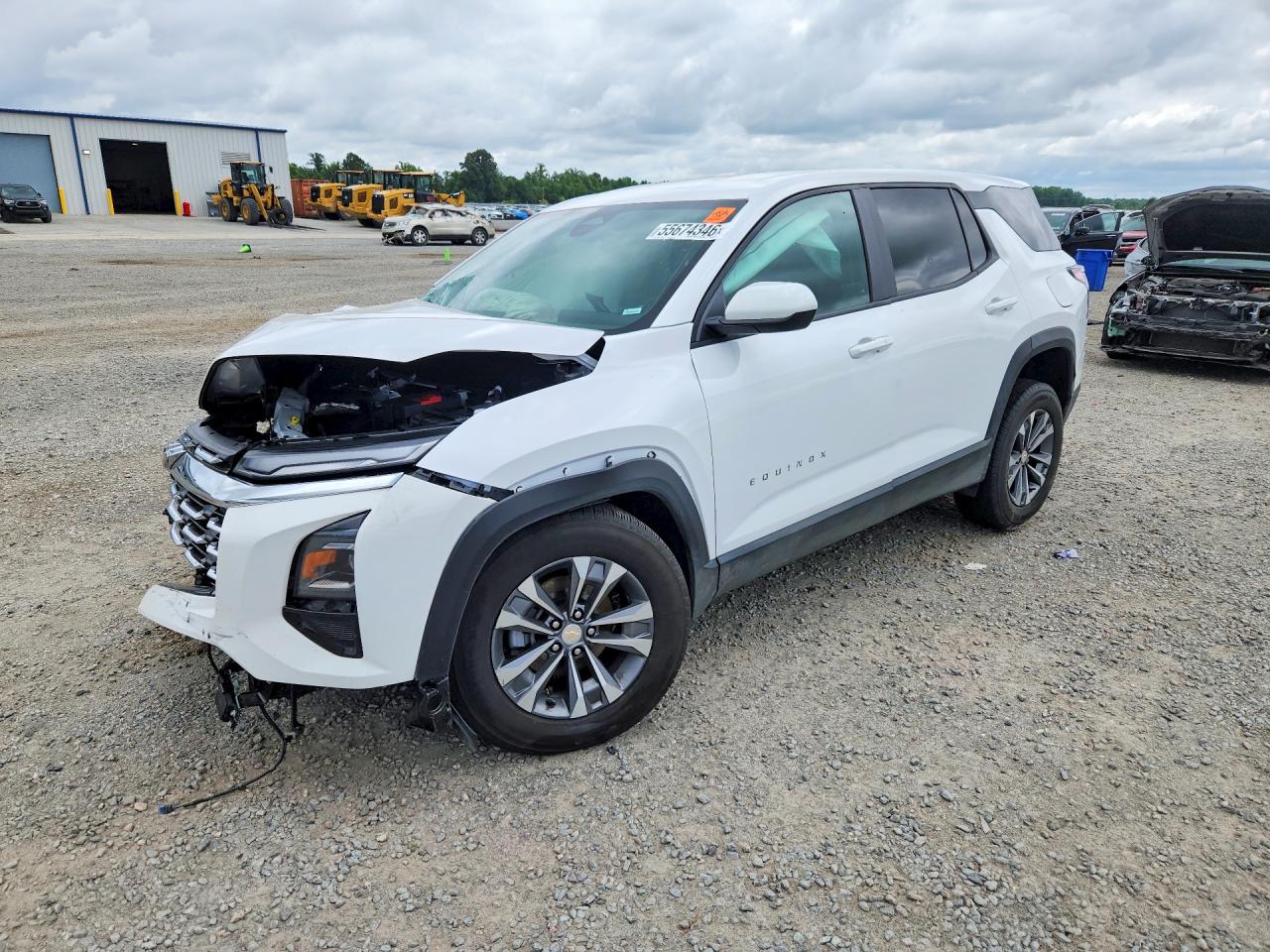2026 Chevrolet Equinox FWD LT, VIN 3GNAXHEG4TL209874 — Front end