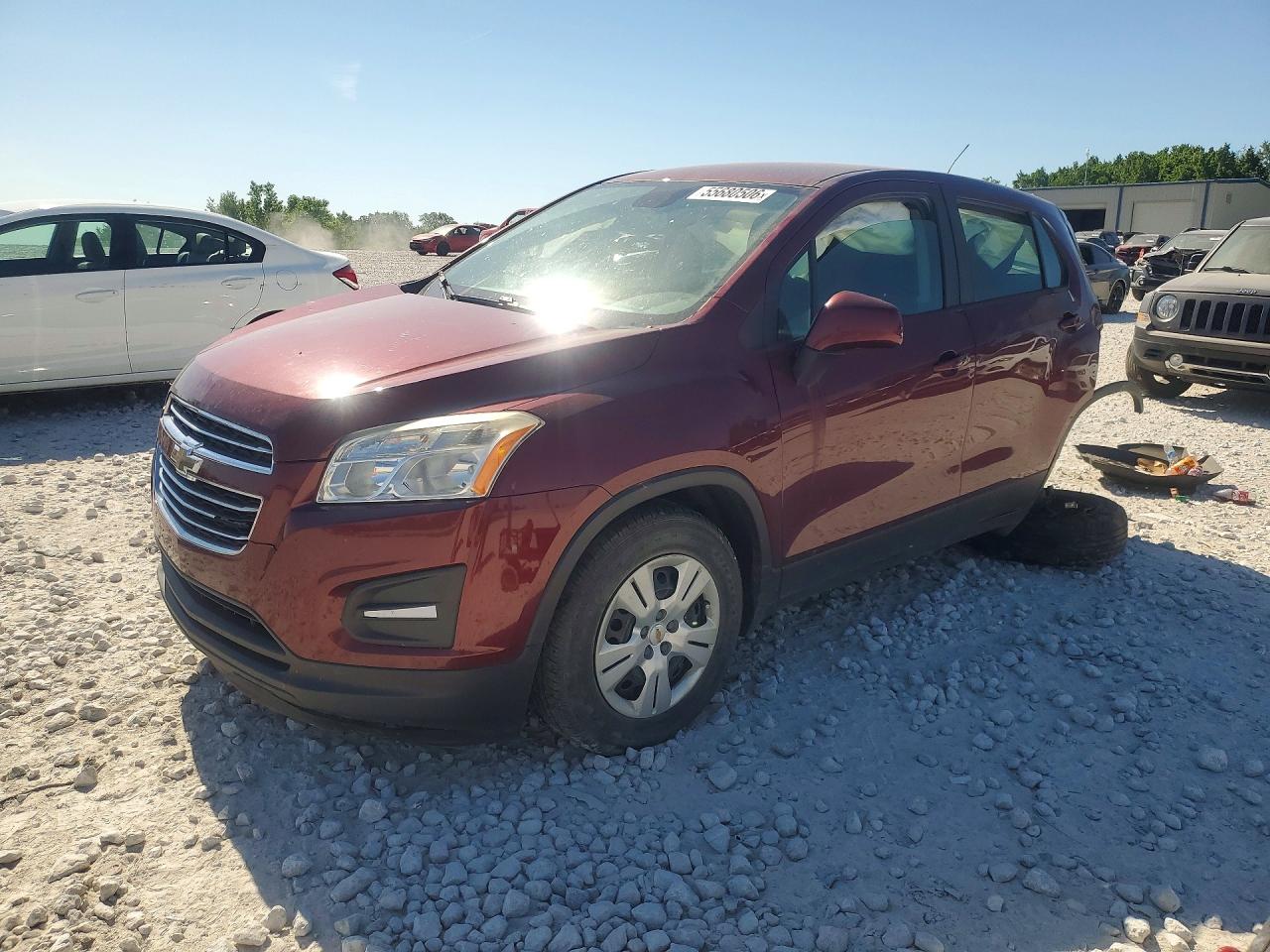 2016 Chevrolet Trax LS, VIN 3GNCJKSB6GL135153 — Зад