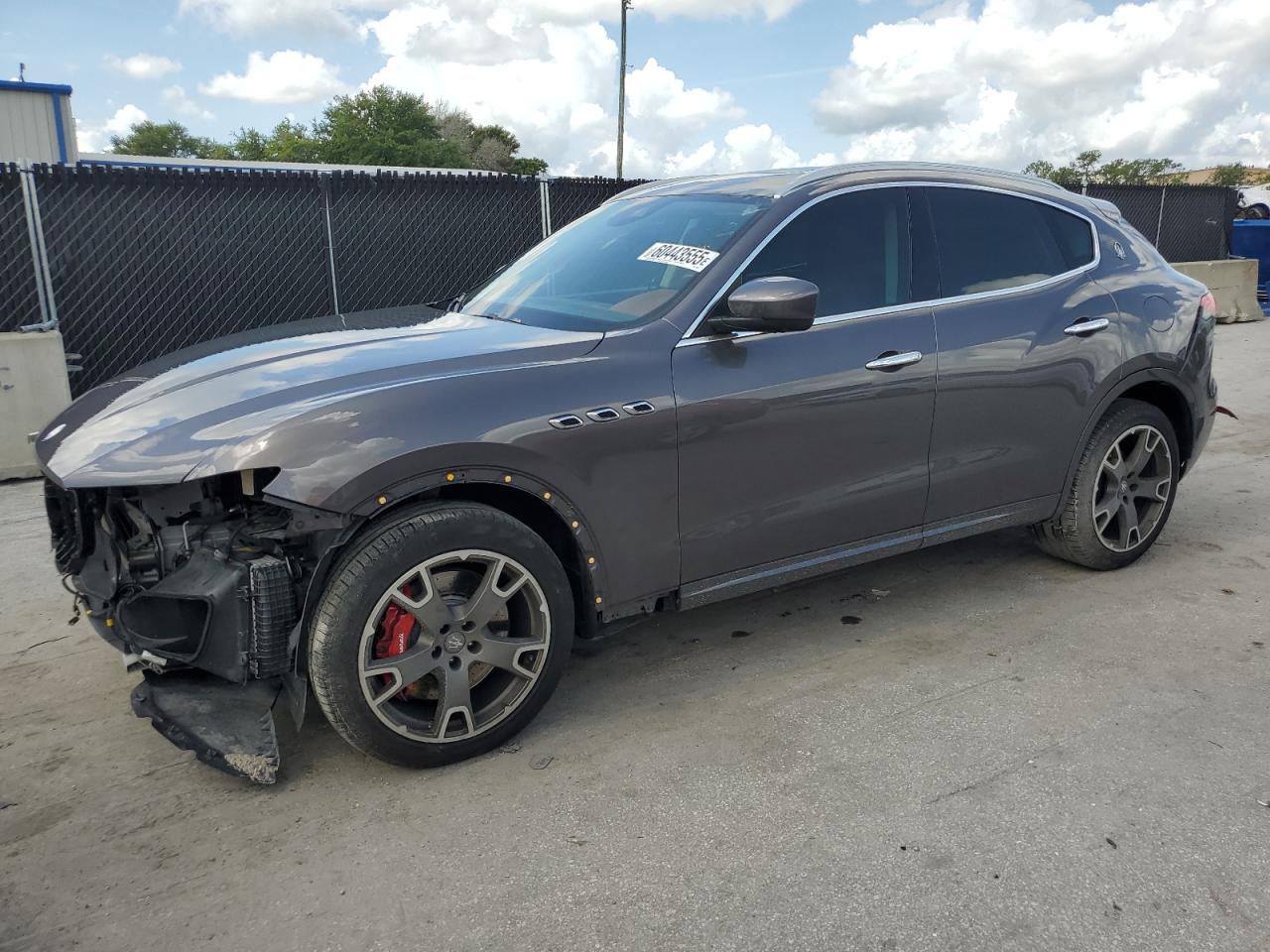 2017 Maserati Levante S, VIN ZN661YUL6HX246059 — Front end