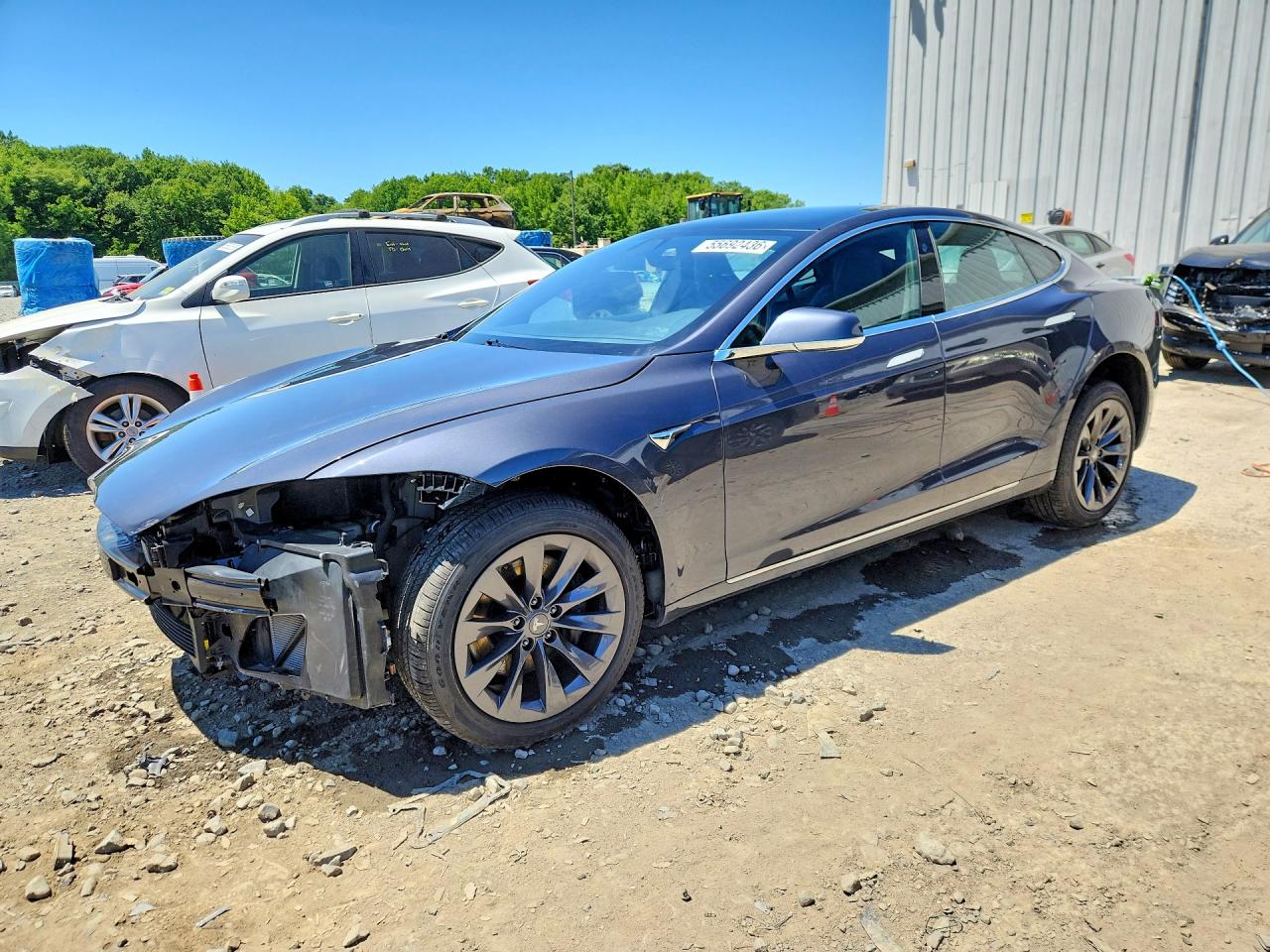 2020 Tesla Model S Long Range, VIN 5YJSA1E2XLF354796 — Front end