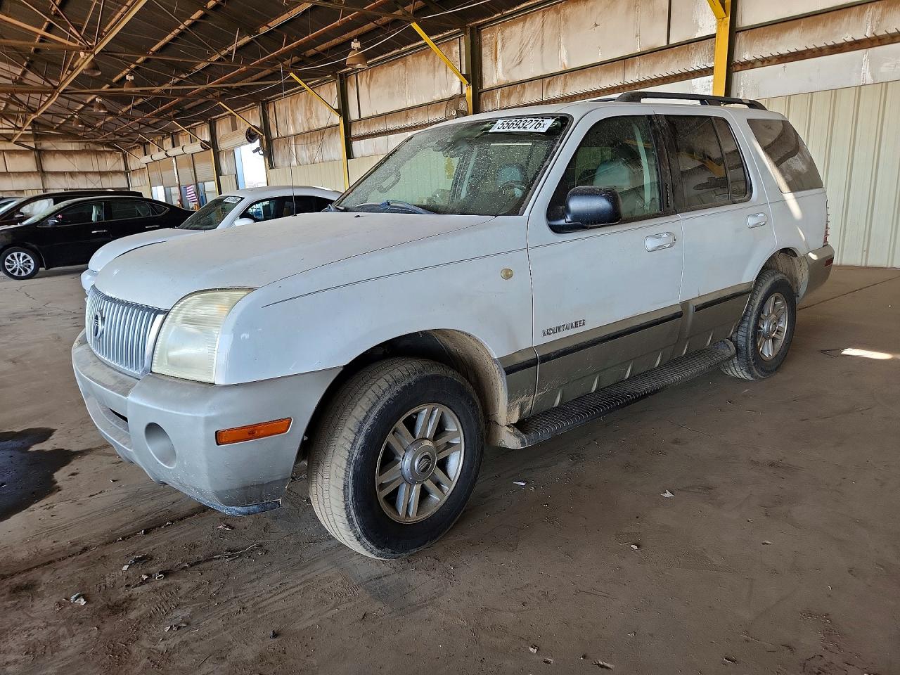 2002 Mercury Mountaineer Convenience, VIN 4M2DU86E22ZJ04022 — Normal wear