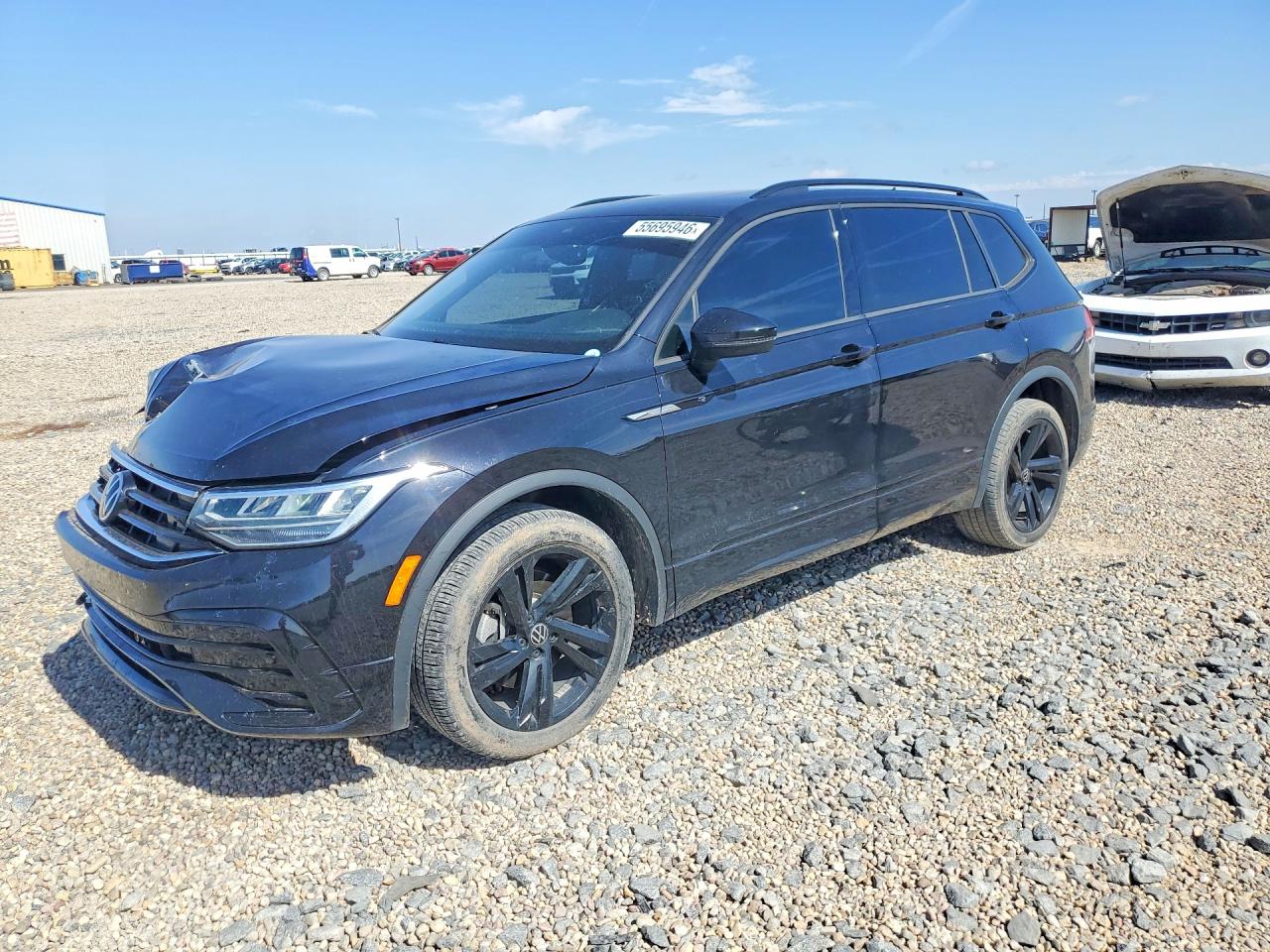 2023 Volkswagen Tiguan SE R-Line Black, VIN 3VVCB7AX9PM035012 — Front end