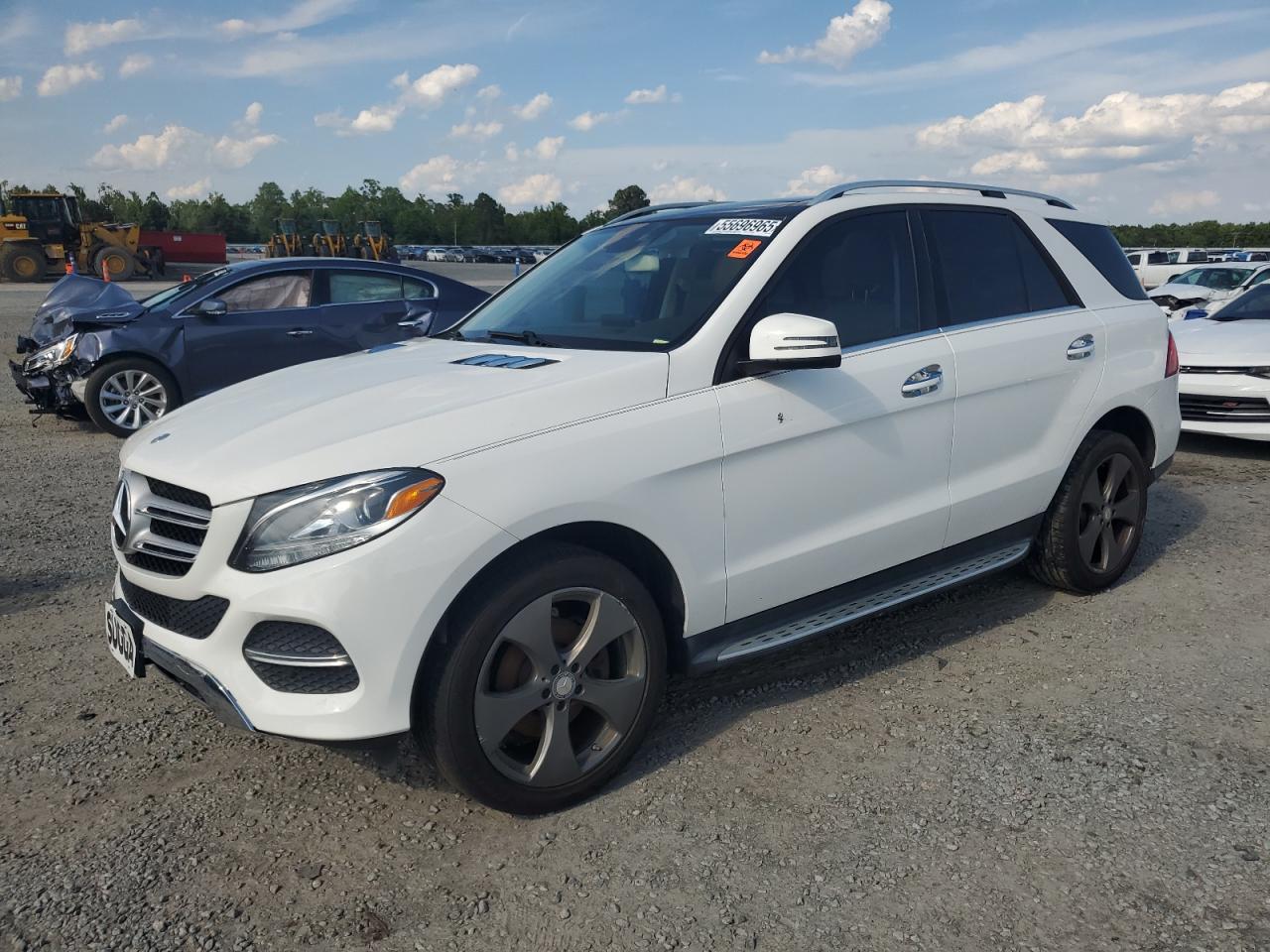 2017 Mercedes-Benz GLE 350, VIN 4JGDA5JBXHA892335 — Side