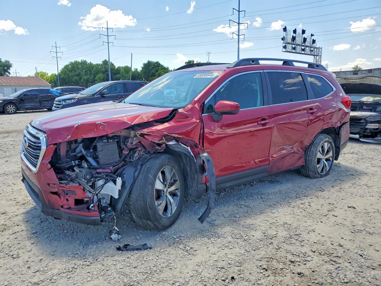 2021 Subaru Ascent Premium, VIN 4S4WMACD7M3433091 — Front end