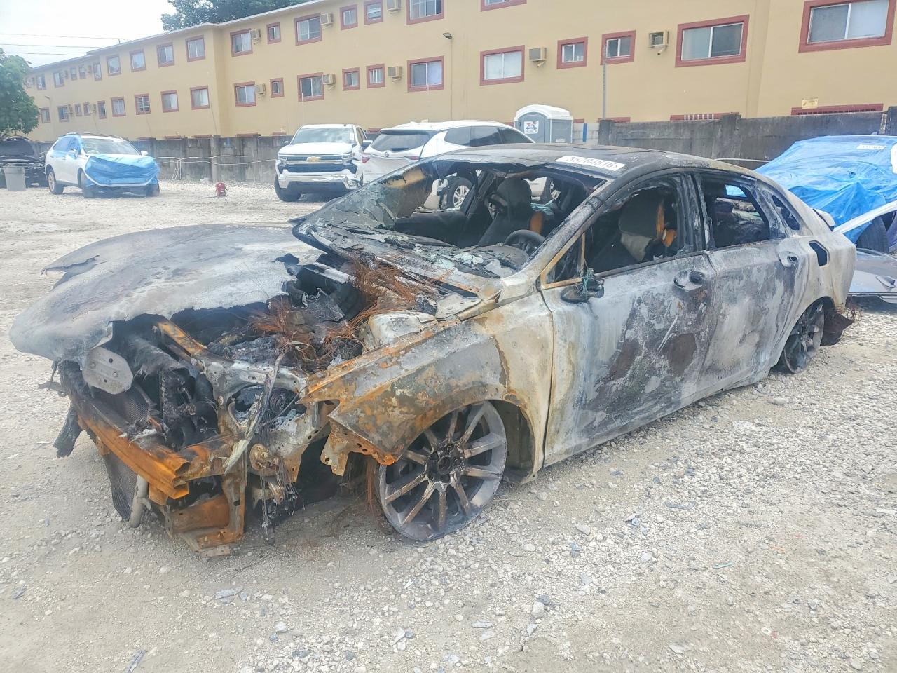 2016 Lincoln MKZ, VIN 3LN6L2GK0GR615187 — Burn