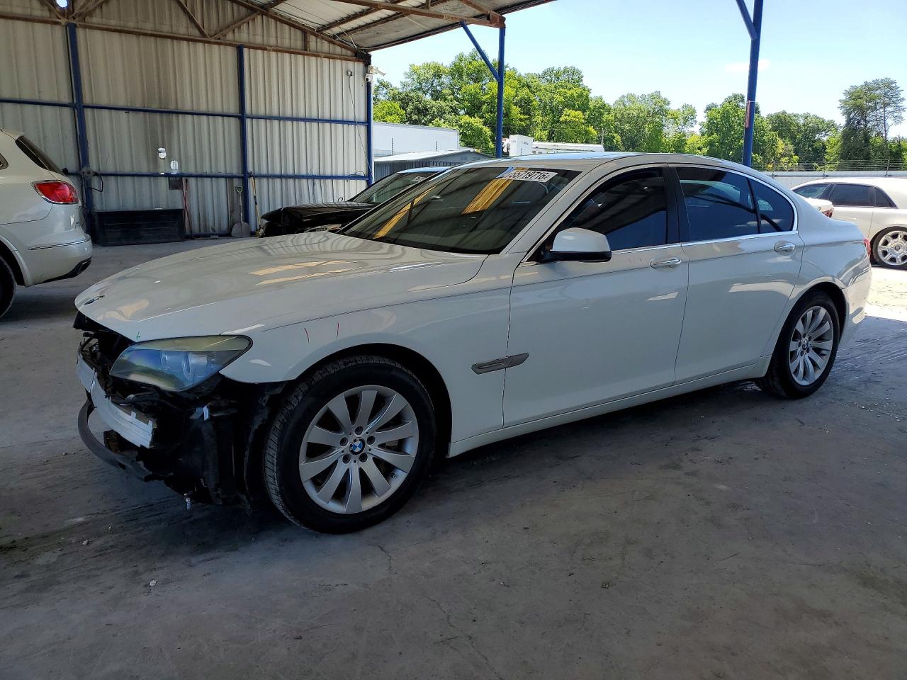 2011 BMW 7 Series 750i, VIN WBAKA8C57BCY37208 — Front end