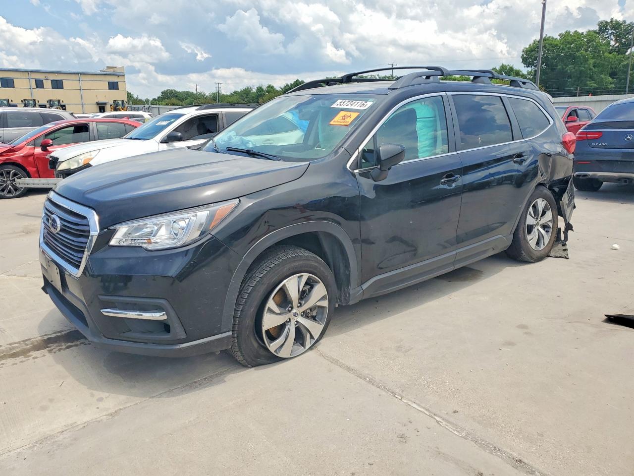 2020 Subaru Ascent Premium, VIN 4S4WMACD3L3432423 — Rear end