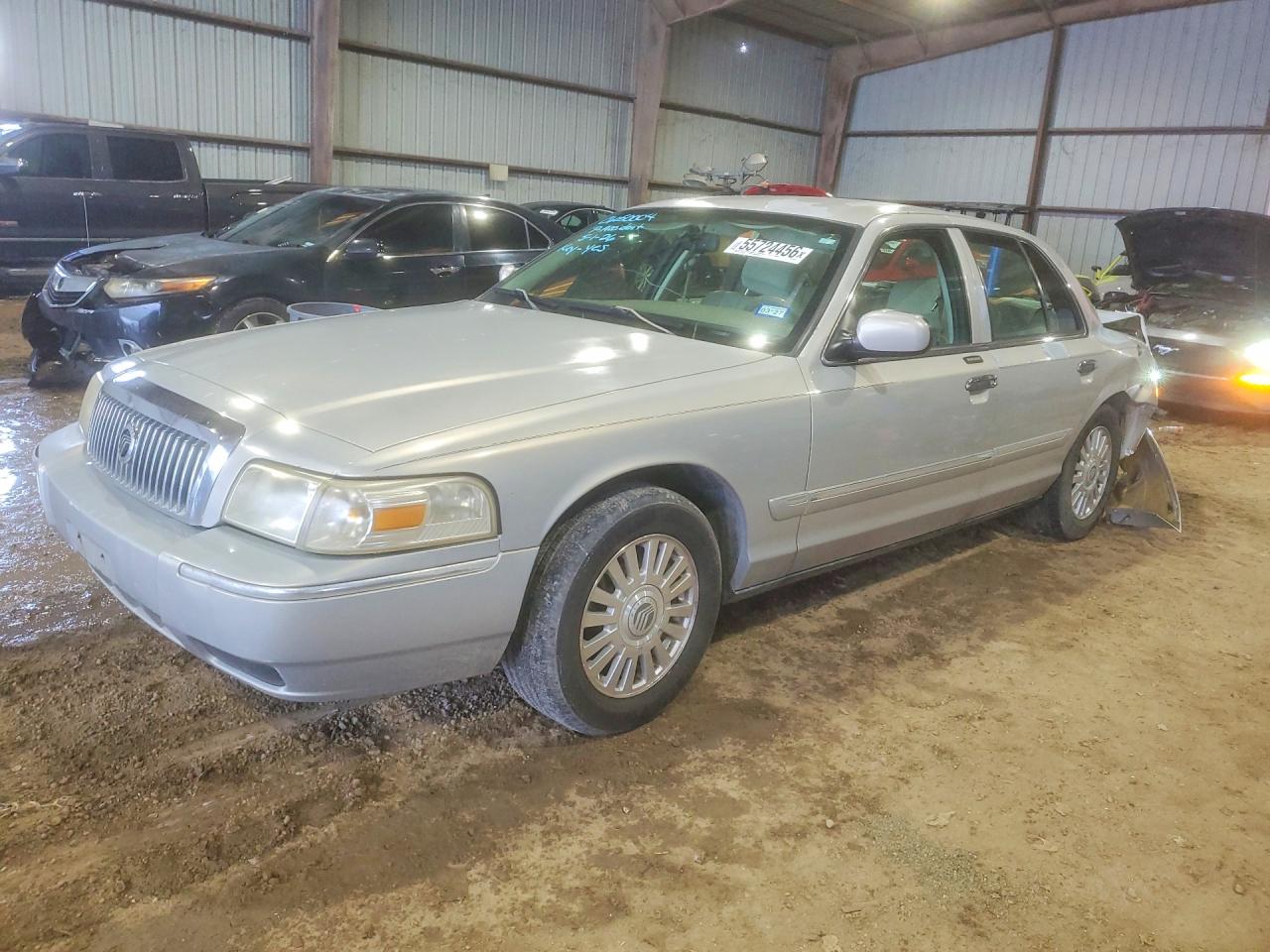 2006 Mercury Grand Marquis LS Premium, VIN 2MEFM75V96X628014 — Зад