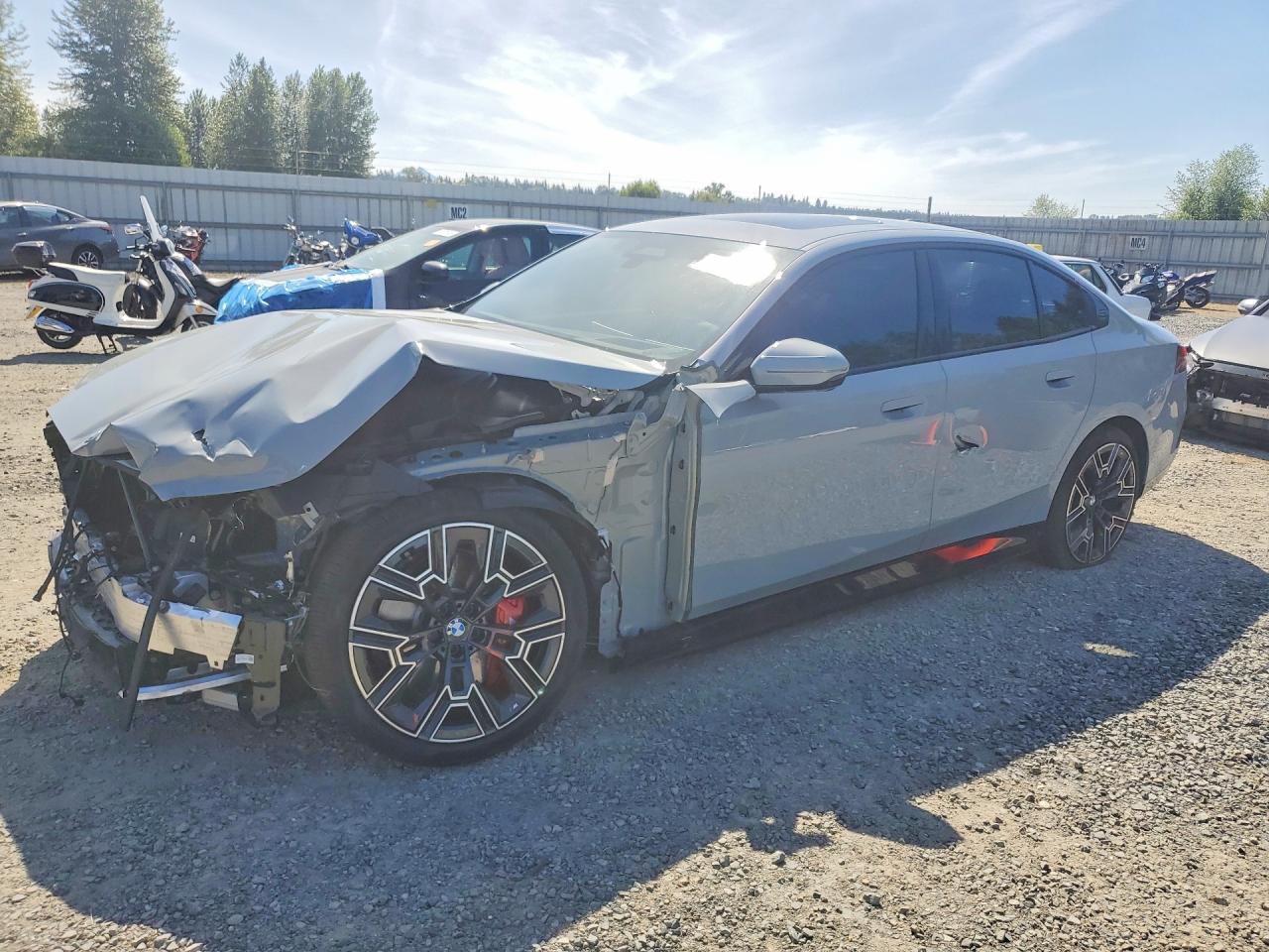 2026 BMW i5 xDrive40, VIN WBY33HG00TCX47785 — Front end