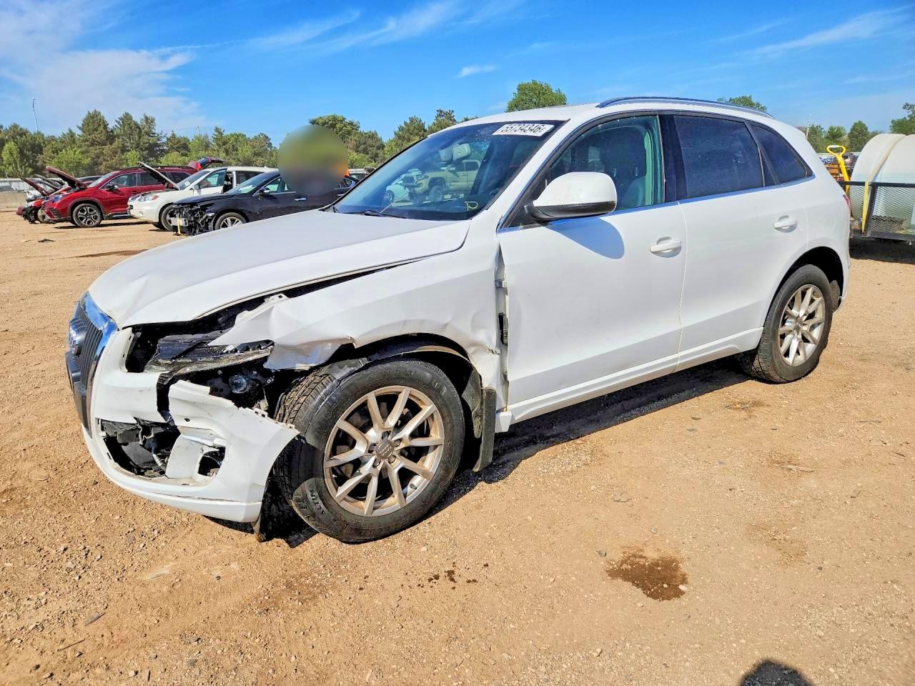 2011 Audi Q5 Premium Plus, VIN WA1LFAFP1BA074380 — Front end