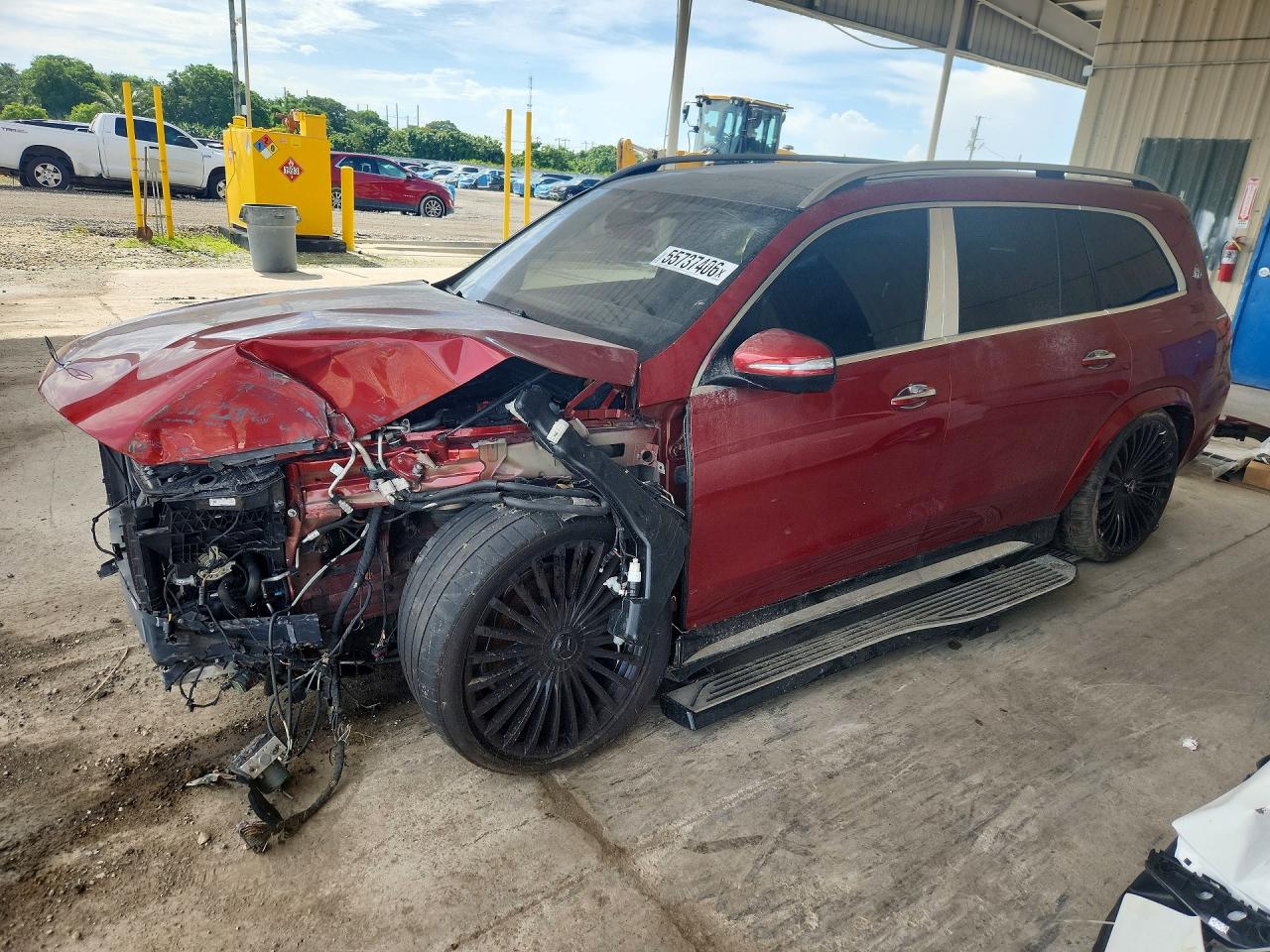 2023 Mercedes-Benz GLS Maybach GLS 600, VIN 4JGFF8HB6PA987071 — Front end