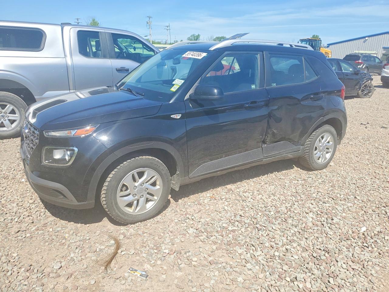 2020 Hyundai Venue SEL, VIN KMHRC8A36LU019019 — Side