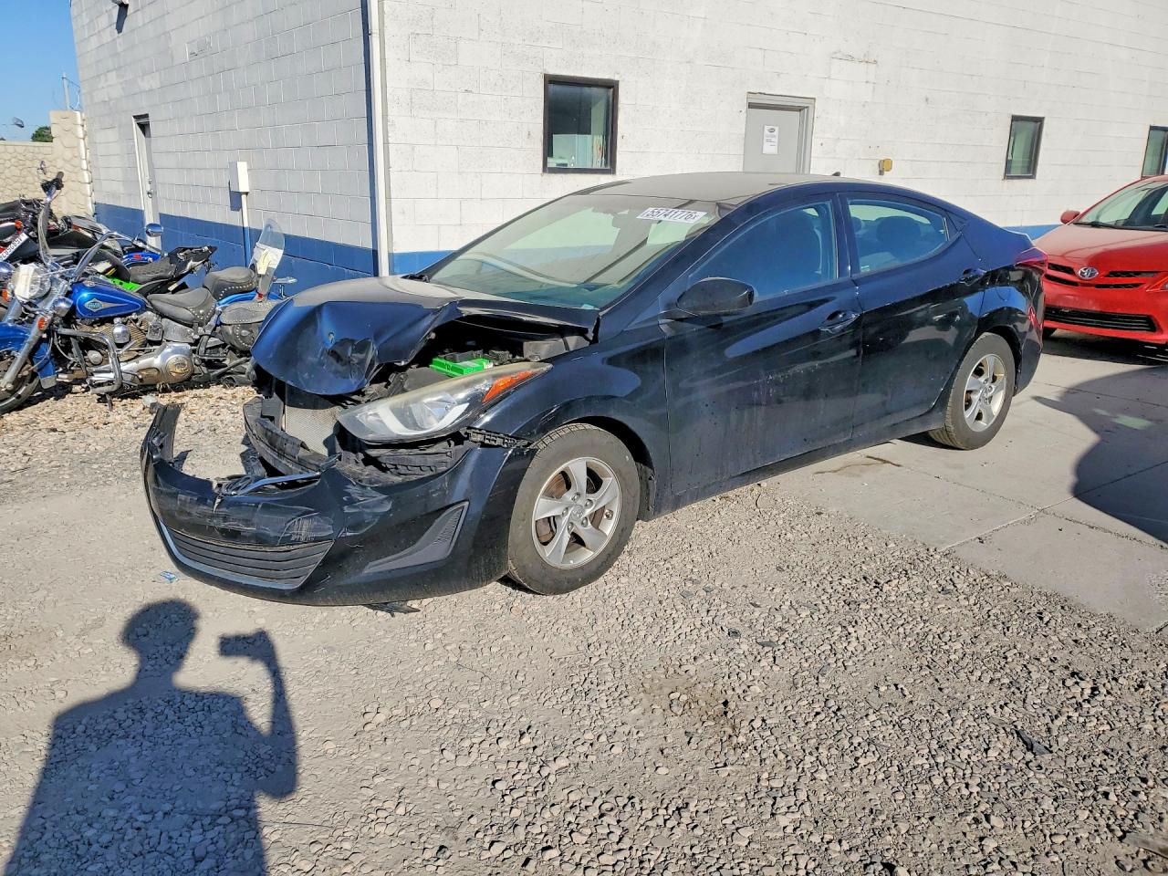 2014 Hyundai Elantra Limited, VIN 5NPDH4AEXEH486810 — Front end