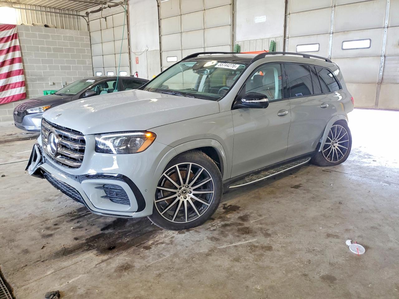 2024 Mercedes-Benz GLS 580, VIN 4JGFF8FE7RB148444 — Side