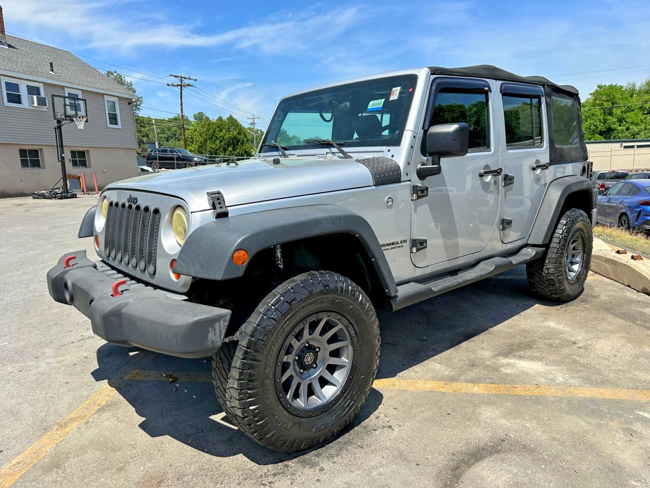 2010 Jeep Wrangler Unlimited Sport, VIN 1J4BA3H10AL100100 — Mechanical