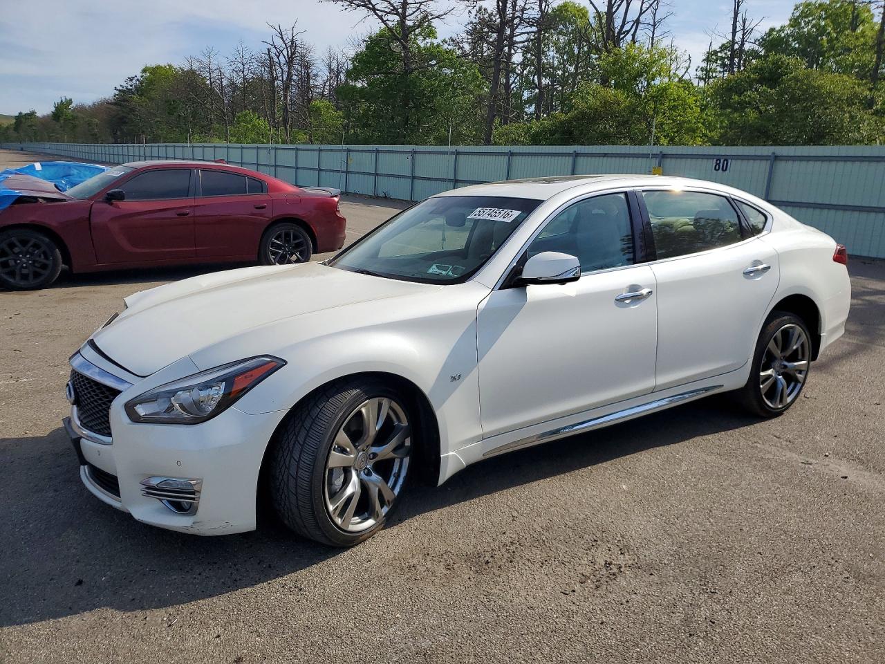 2017 Infiniti Q70 3.7, VIN JN1BY1PRXHM210804 — Front end