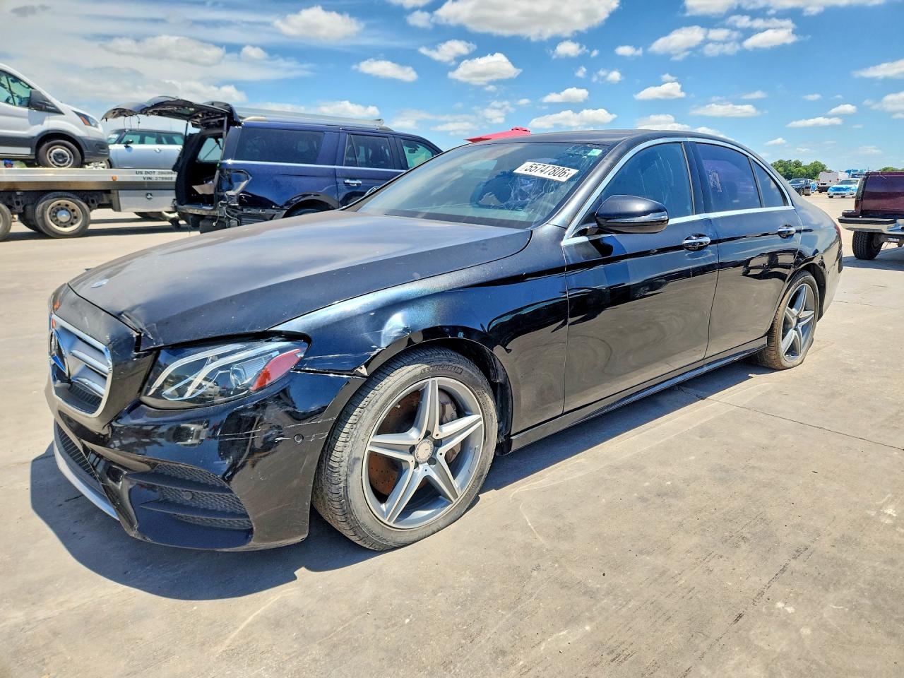 2017 Mercedes-Benz E 300 Luxury, VIN WDDZF4JB3HA028853 — Front end