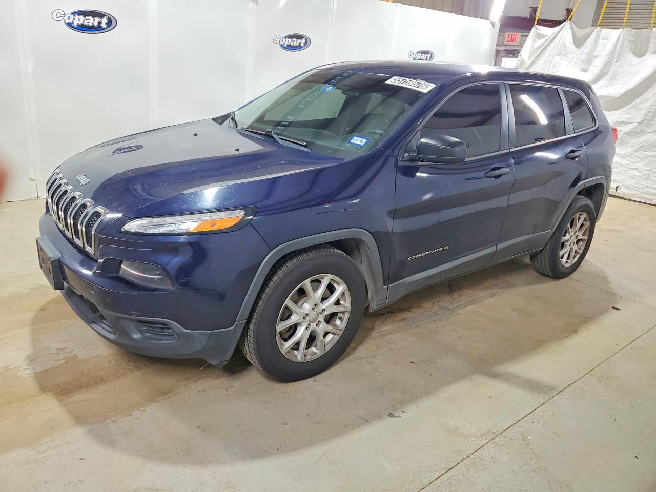 2015 Jeep Cherokee Sport, VIN 1C4PJLAB0FW596679 — Roof