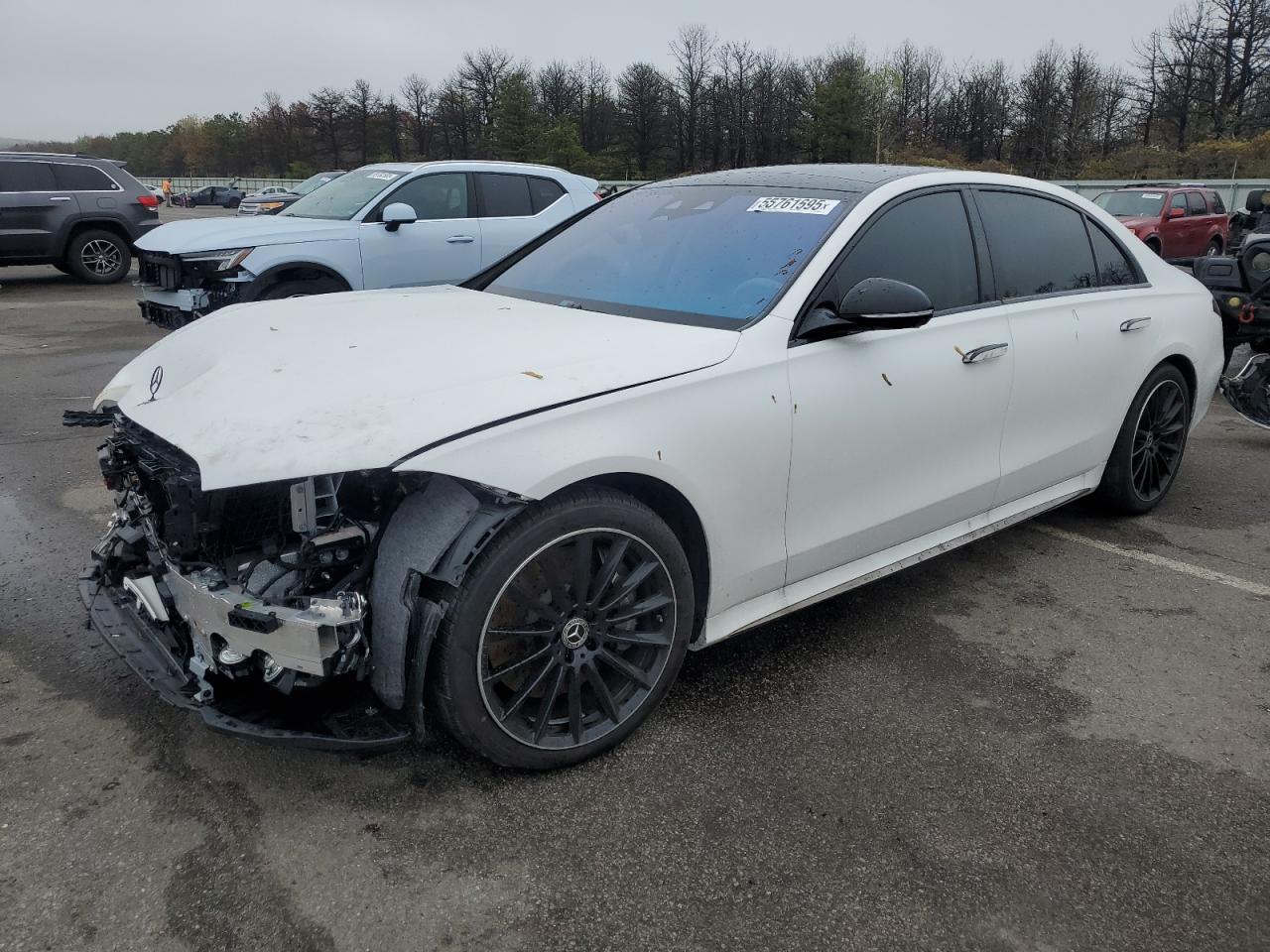 2024 Mercedes-Benz S 580, VIN W1K6G7GB9RA306312 — Front end