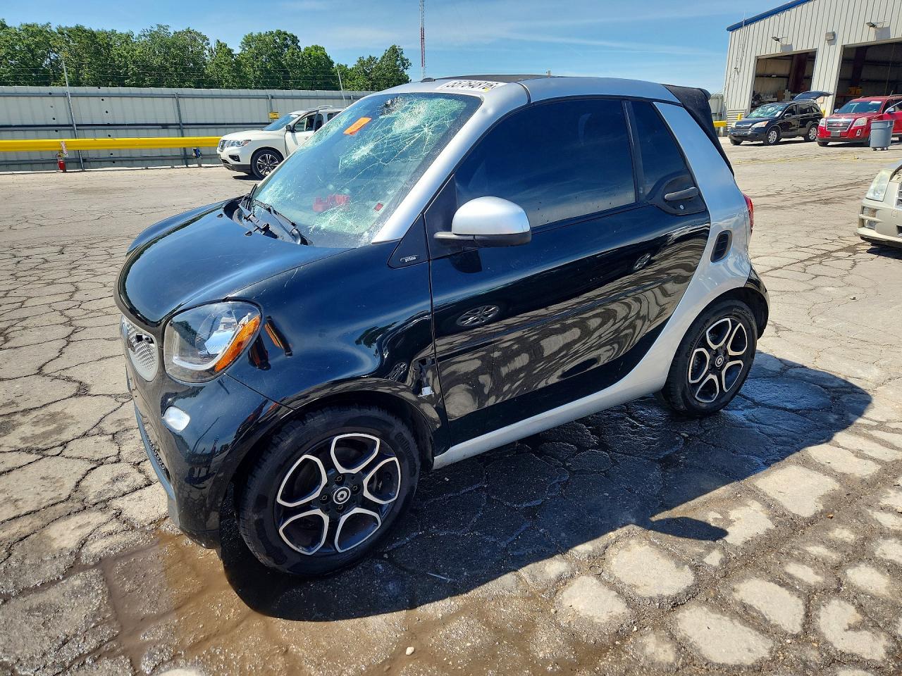 2017 Smart fortwo Passion, VIN WMEFK5DA2HK137429 — Hail