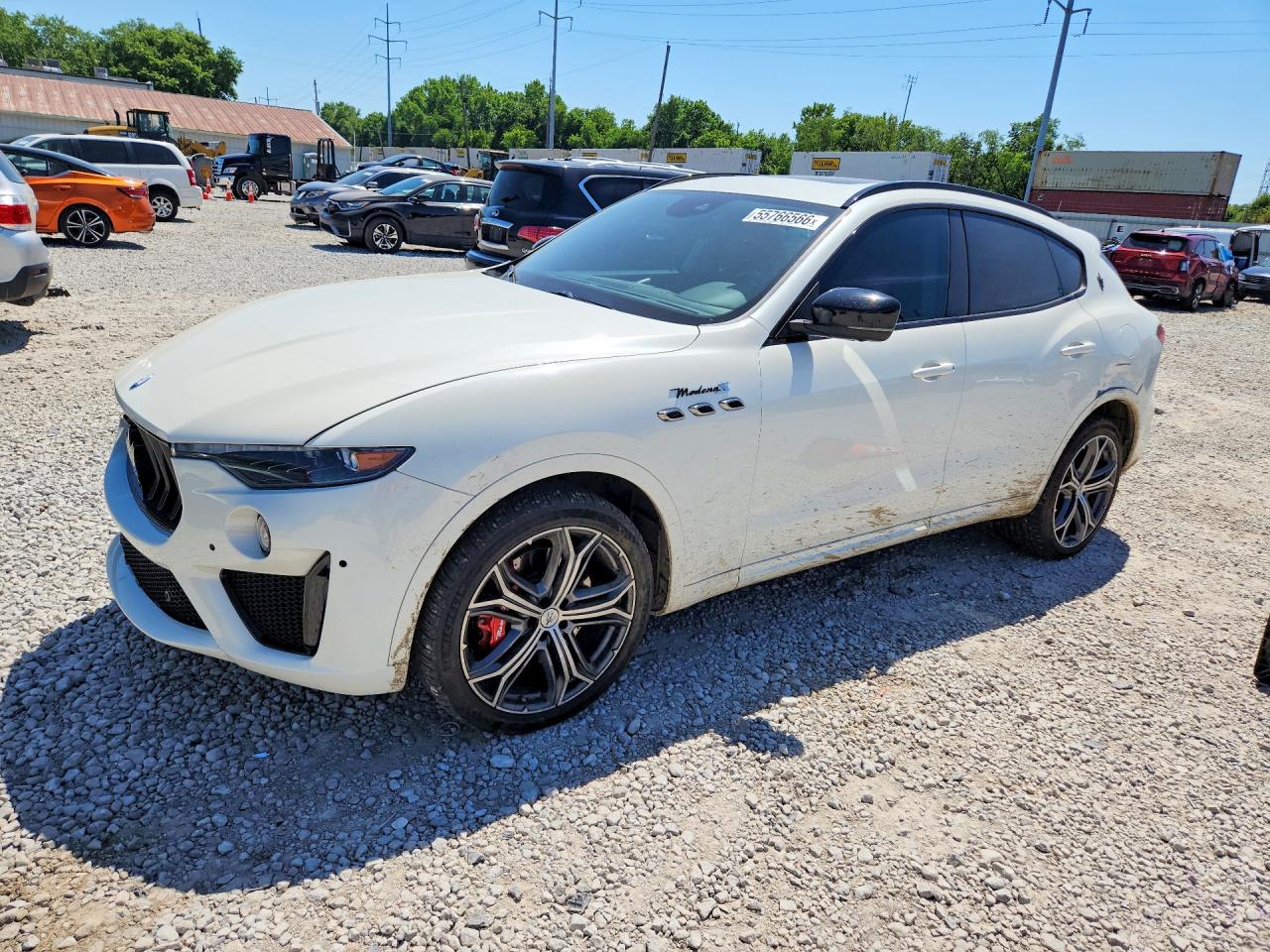 2022 Maserati Levante Modena S, VIN ZN661ZUM4NX384189 — Front end
