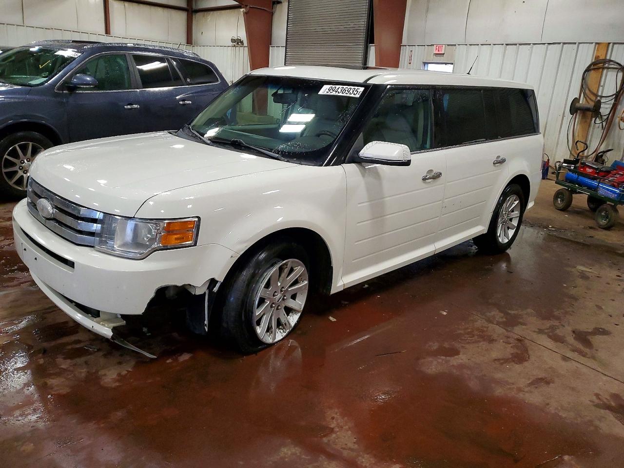 2011 Ford Flex SEL, VIN 2FMGK5CC4BBD34413 — Undercarriage