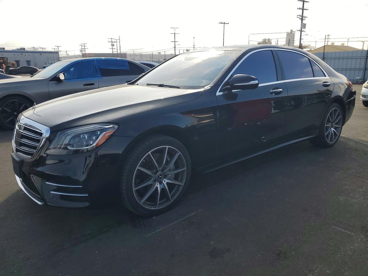 2020 Mercedes-Benz S 450, VIN WDDUG6GB3LA511942 — Rear end