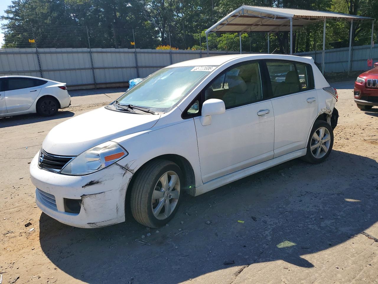 2011 Nissan Versa S, VIN 3N1BC1CP5BL361117 — Side