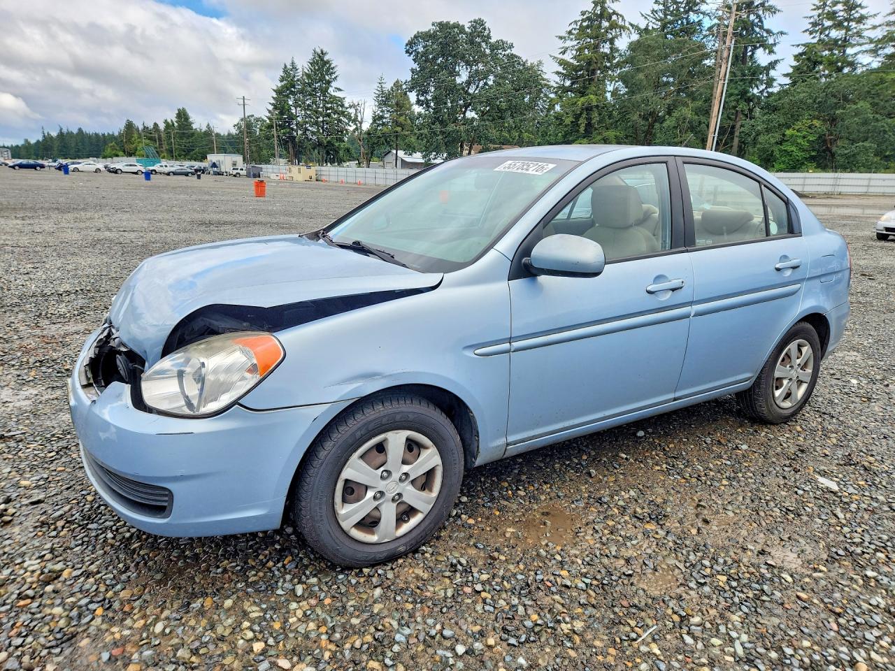 2011 Hyundai Accent GLS, VIN KMHCN4AC2BU620600 — Перед