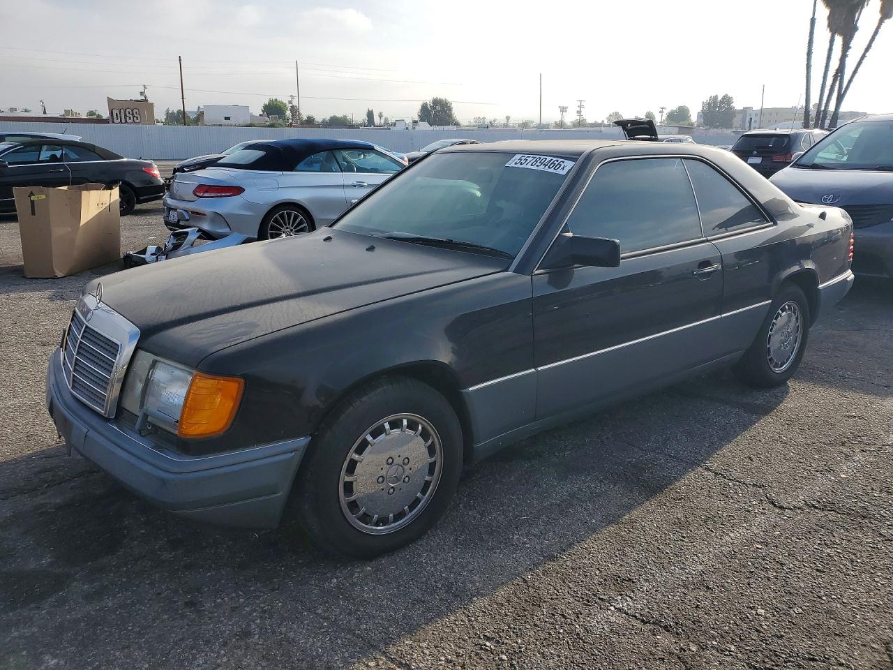 1991 Mercedes-Benz 300 CE, VIN WDBEA51DXMB323840 — Normal wear