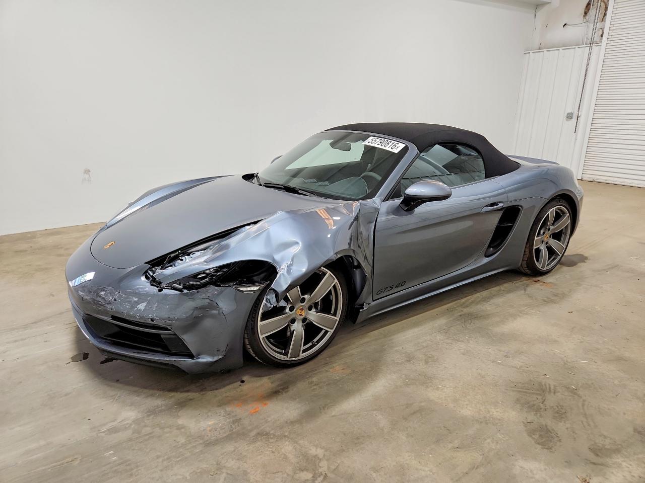 2025 Porsche 718 Boxster GTS 4.0, VIN WP0CD2A86SK230652 — Перед