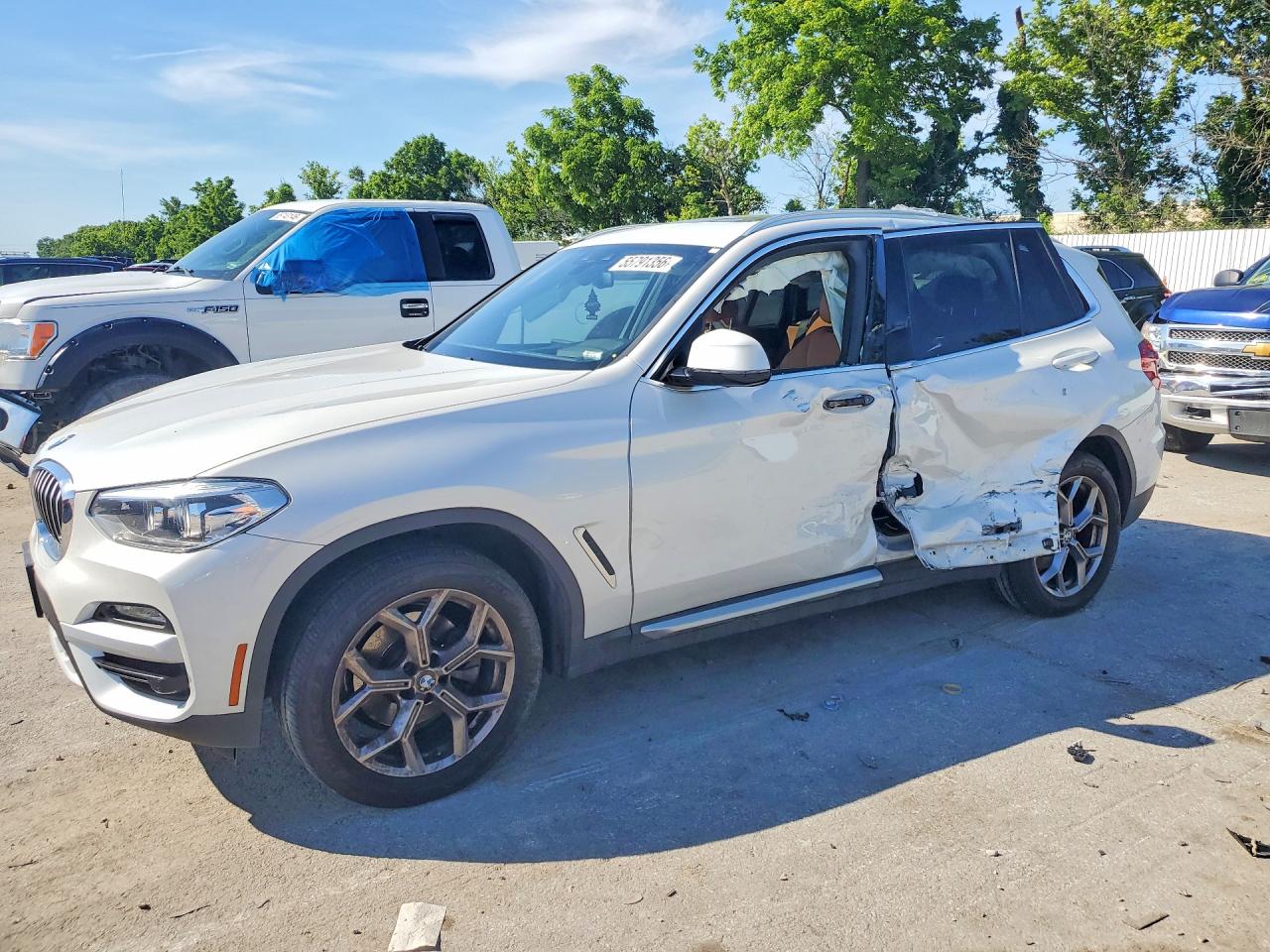 2021 BMW X3 xDrive30i, VIN 5UXTY5C03M9H92341 — Side