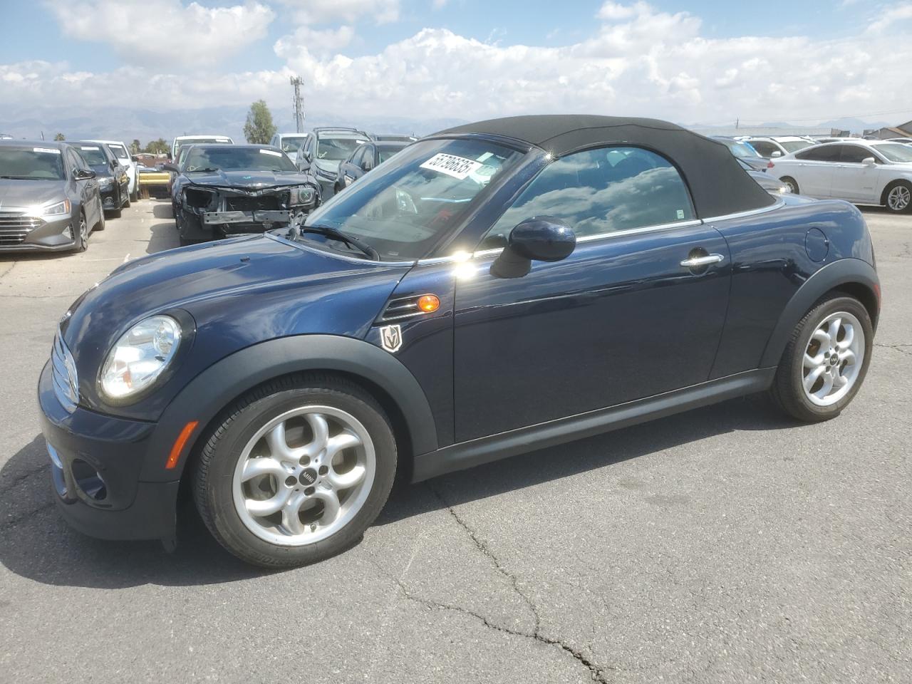 2012 MINI Roadster, VIN WMWSY1C53CT311663 — Rear end