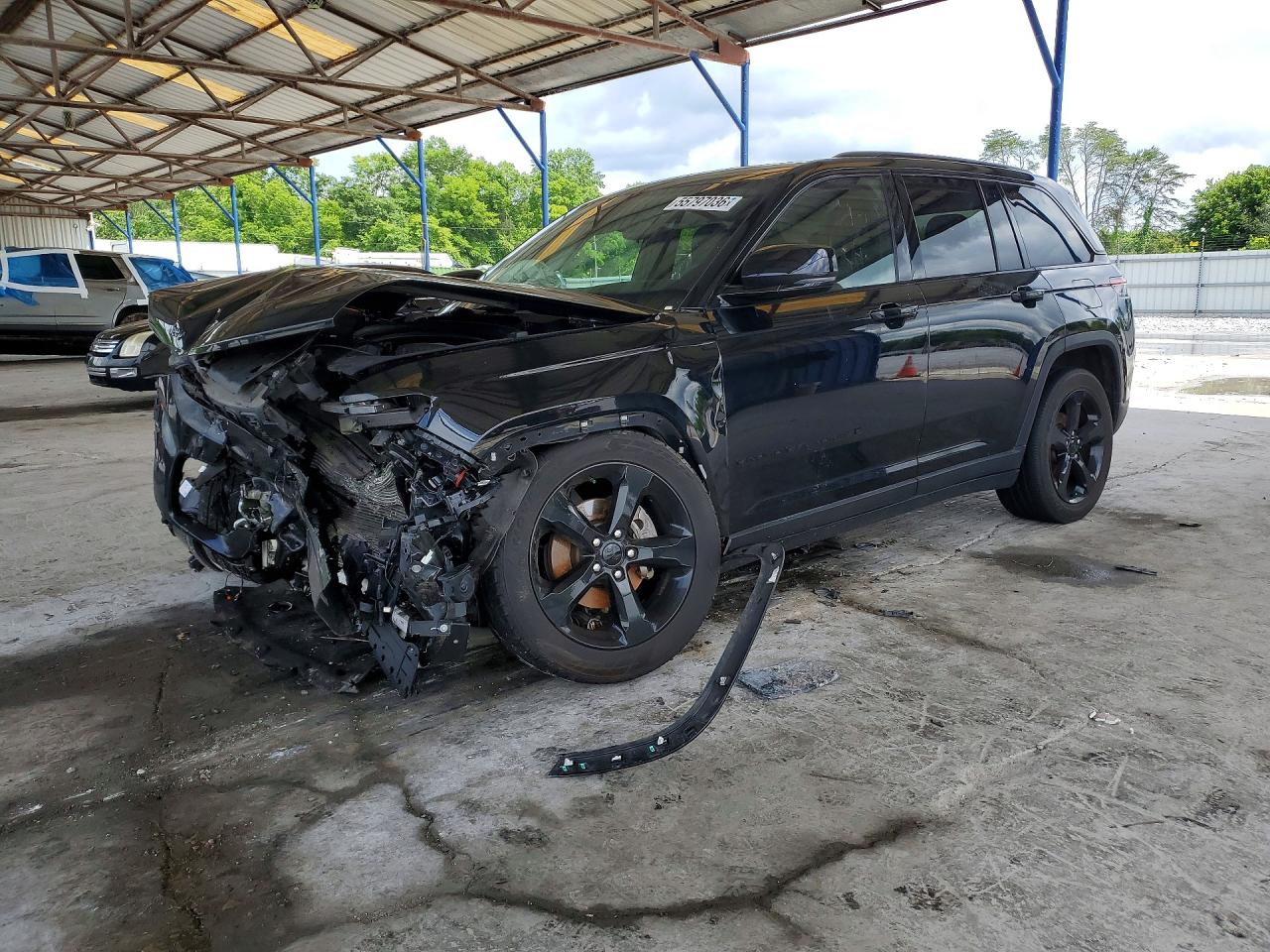 2023 Jeep Grand Cherokee Altitude, VIN 1C4RJGAGXPC526704 — Front end