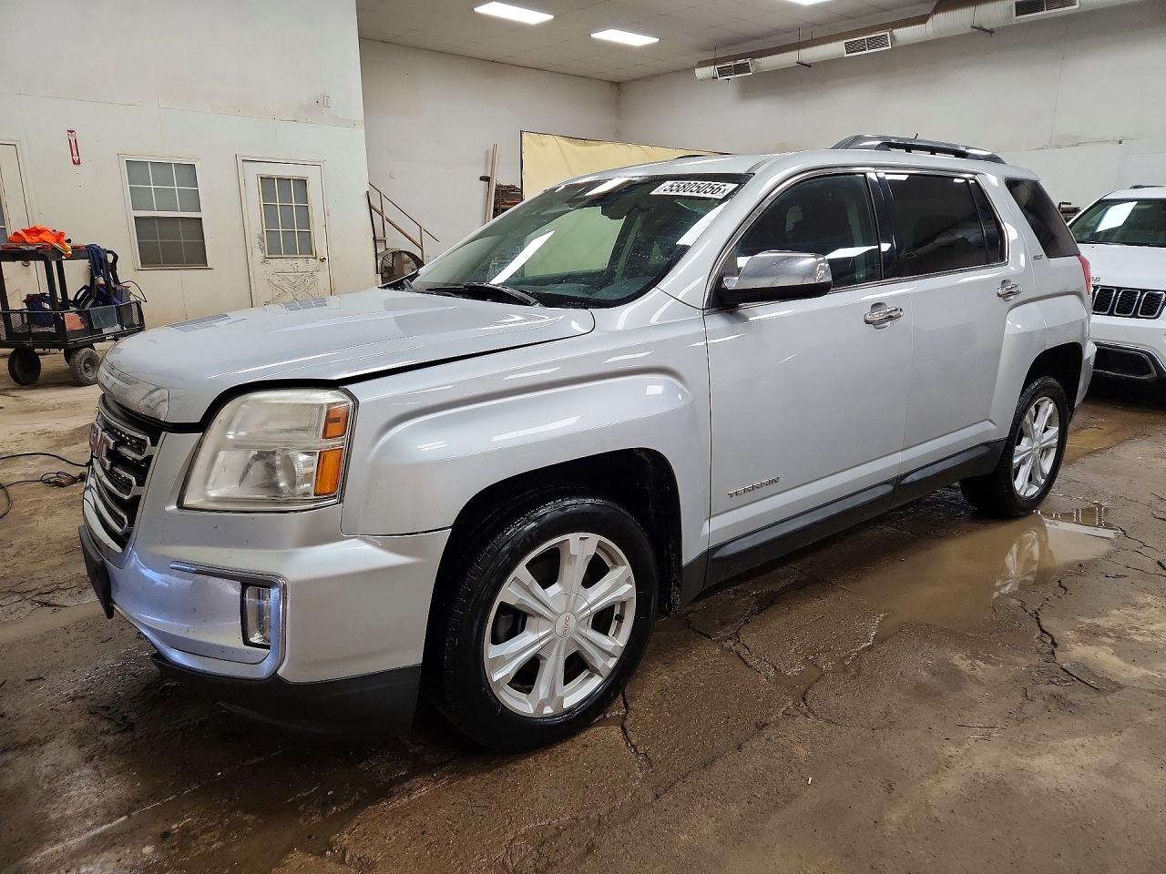2016 GMC Terrain SLT, VIN 2GKFLUEK9G6207057 — Front end