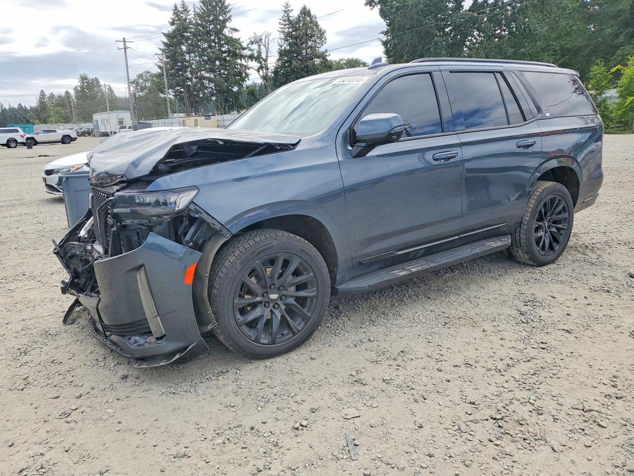 2021 Cadillac Escalade 4WD Sport Platinum, VIN 1GYS4GKTXMR322038 — Front end