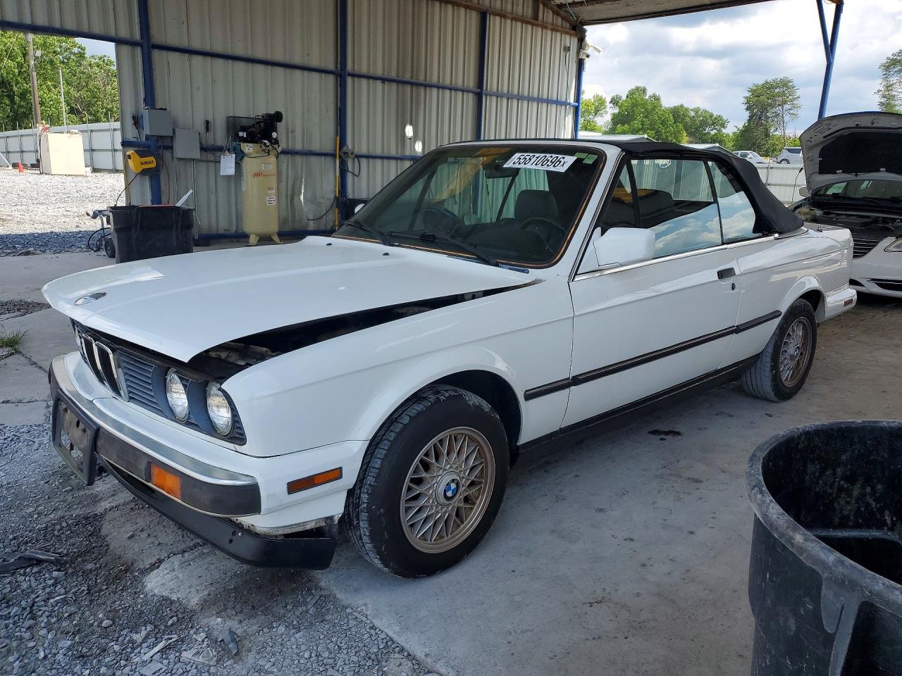 1990 BMW 3 Series, VIN WBABB2313LEC23126 — Front end