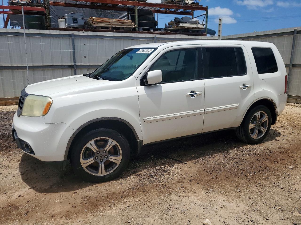 2015 Honda Pilot SE, VIN 5FNYF3H3XFB009378 — Normal wear