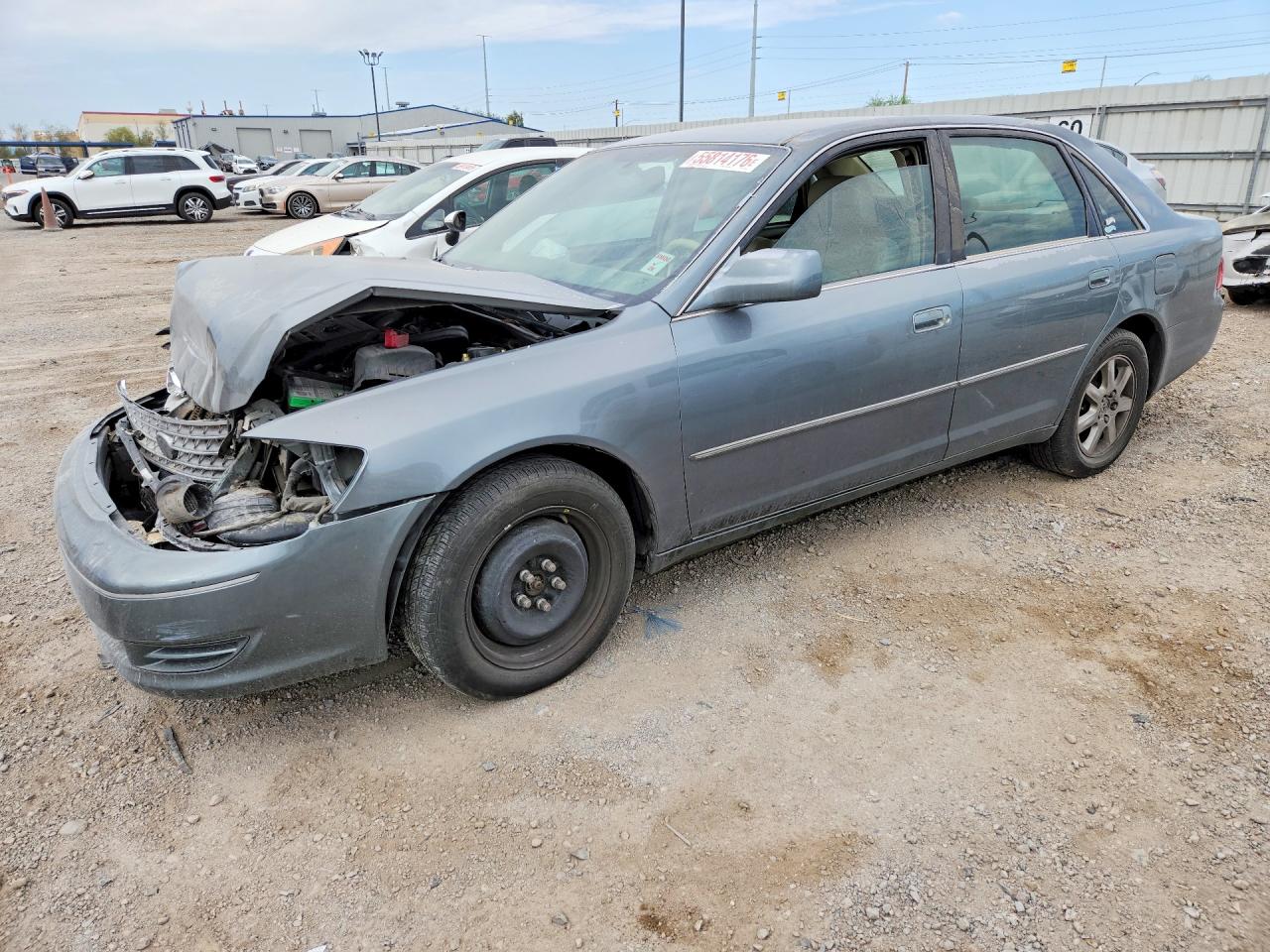 2004 Toyota Avalon XLS, VIN 4T1BF28B34U363444 — Front end