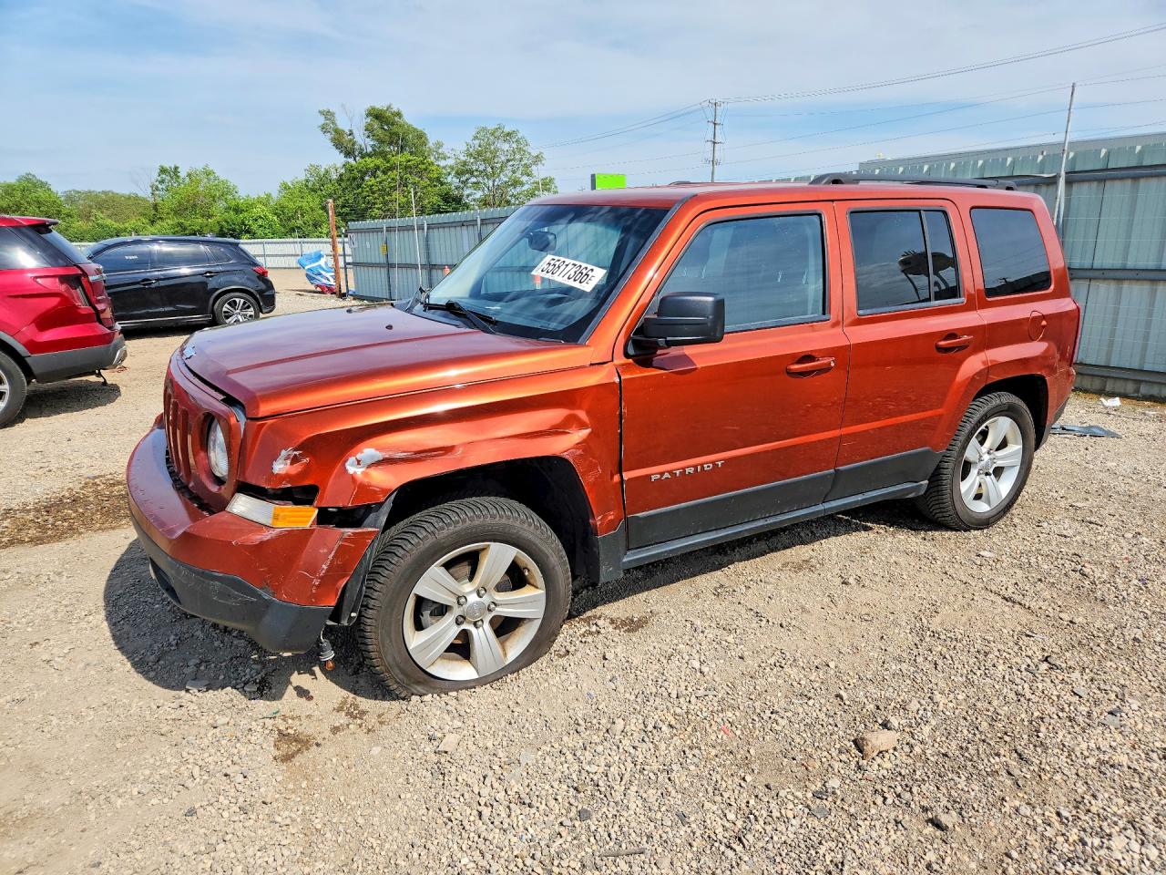 2012 Jeep Patriot Latitude, VIN 1C4NJRFB7CD617022 — Front end