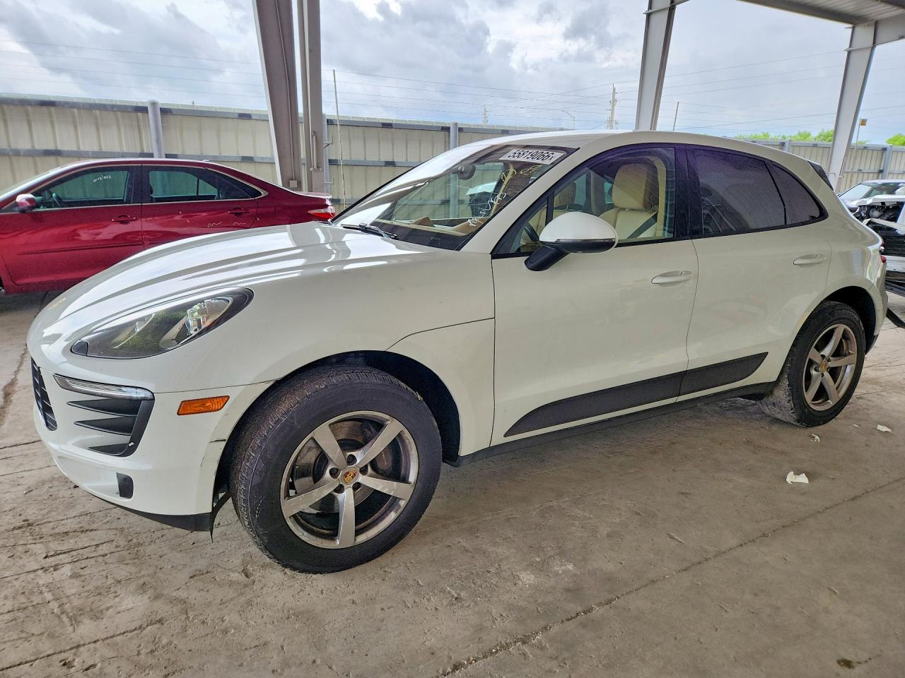 2017 Porsche Macan, VIN WP1AA2A50HLB07467 — Side