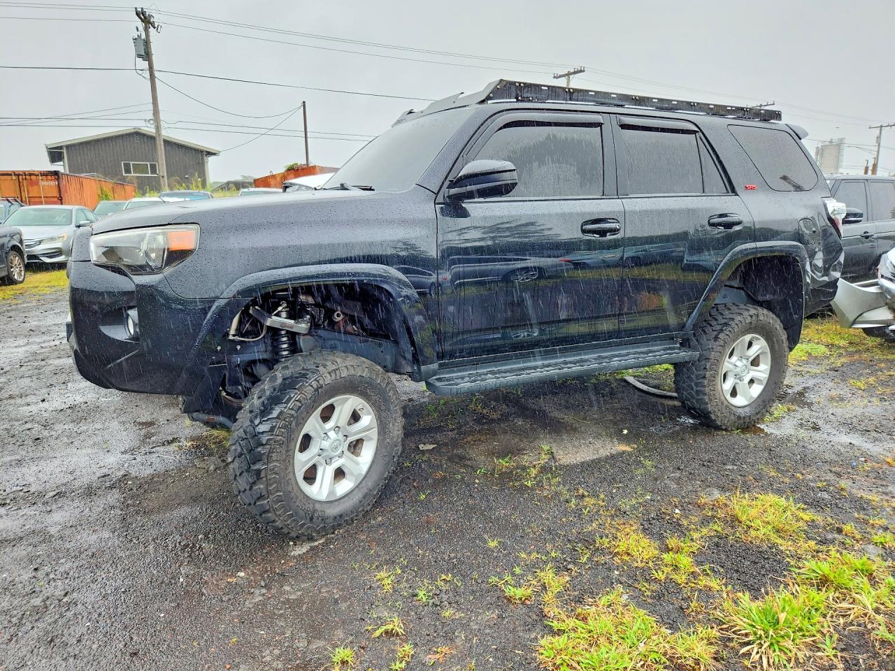 2018 Toyota 4Runner Limited, VIN JTEBU5JR6J5507024 — Front end
