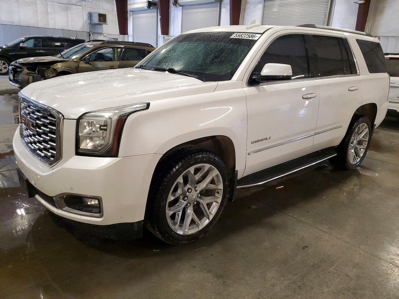 2019 GMC Yukon Denali, VIN 1GKS2CKJ6KR114422 — Side