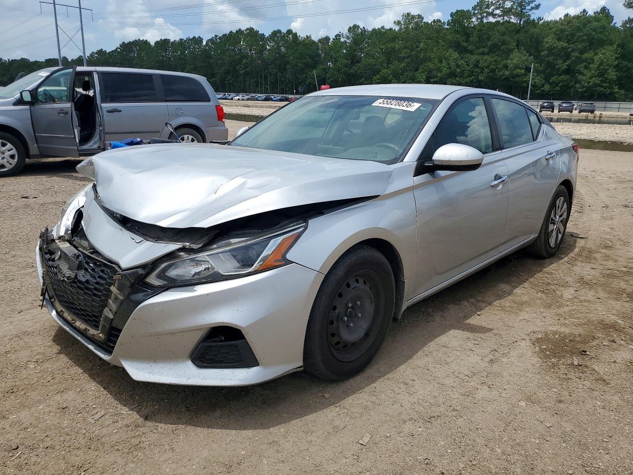 2019 Nissan Altima S, VIN 1N4BL4BVXKN323967 — Front end