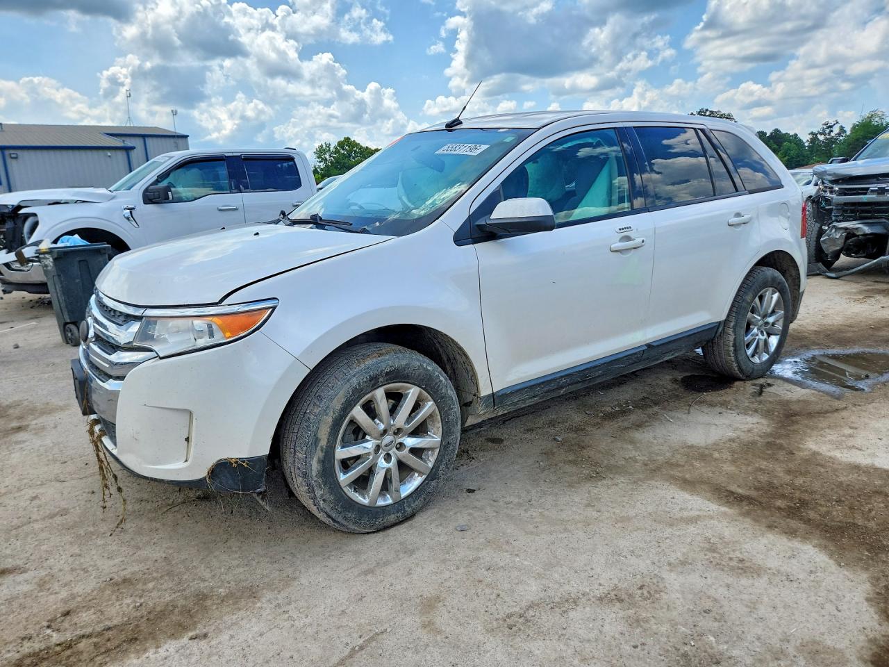 2013 Ford Edge SEL, VIN 2FMDK3JC7DBC87620 — Side