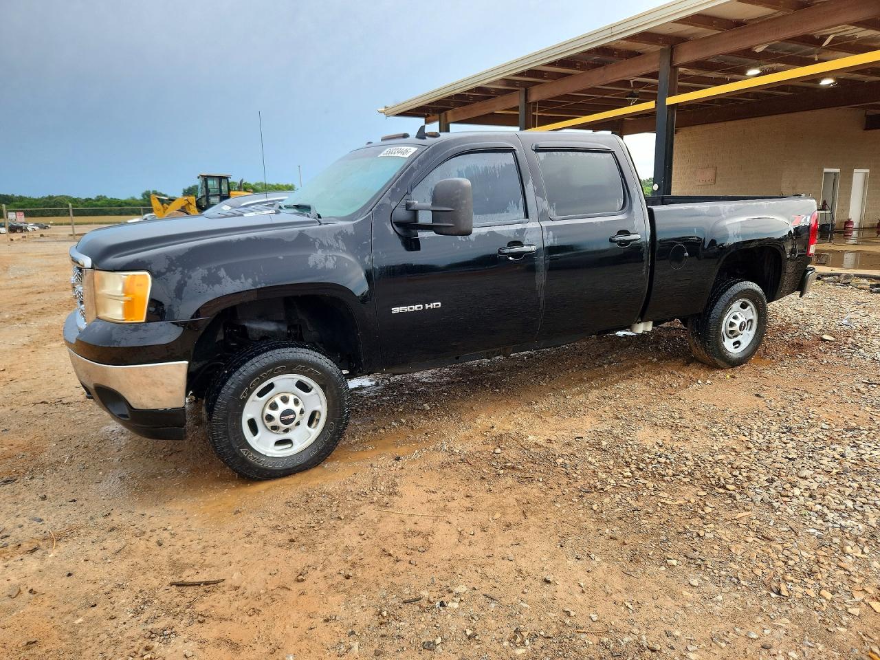 2012 GMC Sierra 3500HD SLT, VIN 1GT424C81CF139608 — Rear end