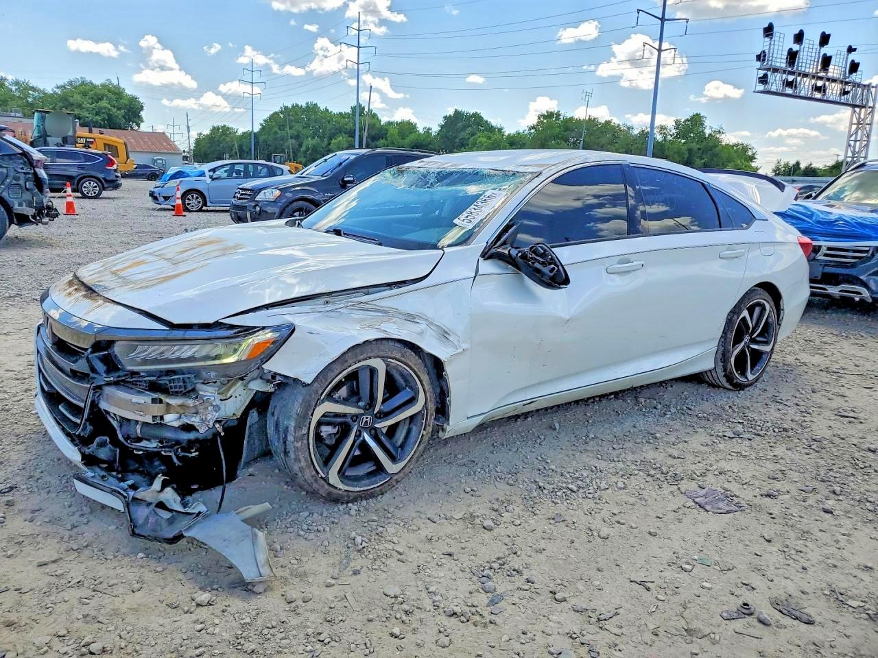 2021 Honda Accord Sport SE, VIN 1HGCV1F40MA108425 — Перед