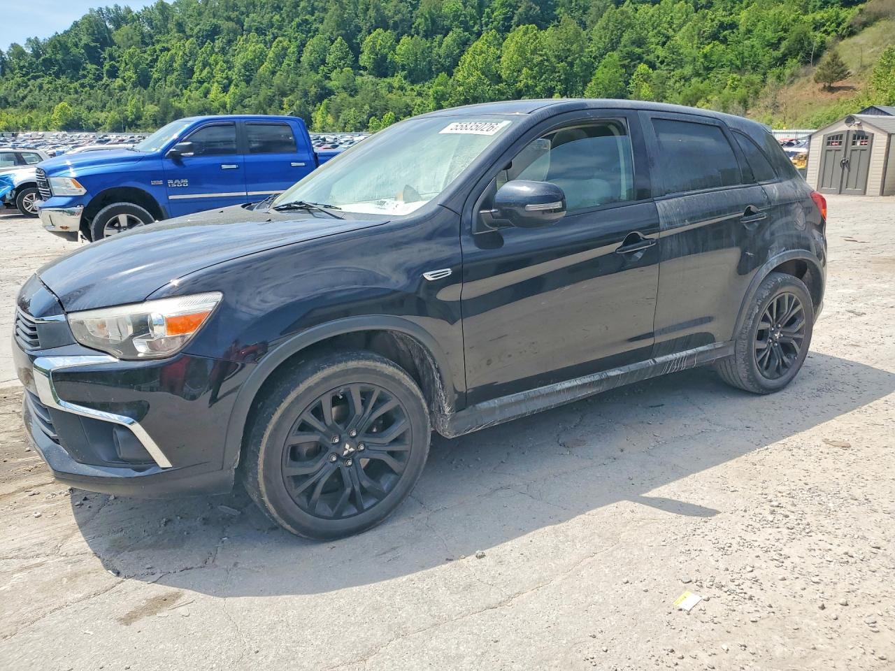 2017 Mitsubishi Outlander ES, VIN JA4AR3AU6HZ032756 — Пожар в салоне
