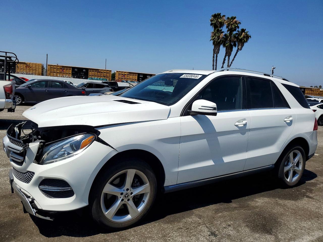 2018 Mercedes-Benz GLE 350, VIN 4JGDA5JB3JB126866 — Front end