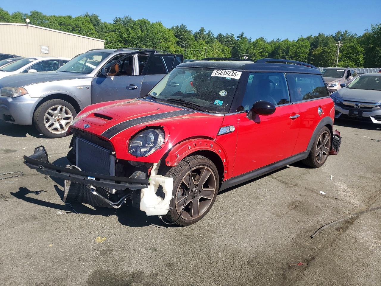 2011 MINI Clubman S, VIN WMWZG3C58BTY30493 — Front end